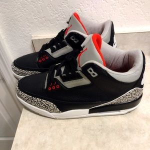 Air Jordan Retro 3 Black/Red size 9.5 mens